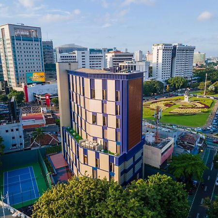 Ashley Tugu Tani Menteng Джакарта Экстерьер фото