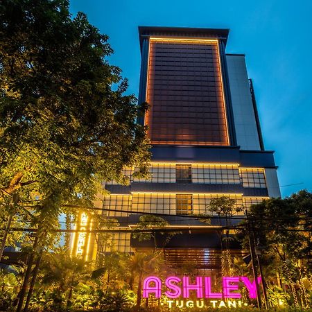 Ashley Tugu Tani Menteng Джакарта Экстерьер фото